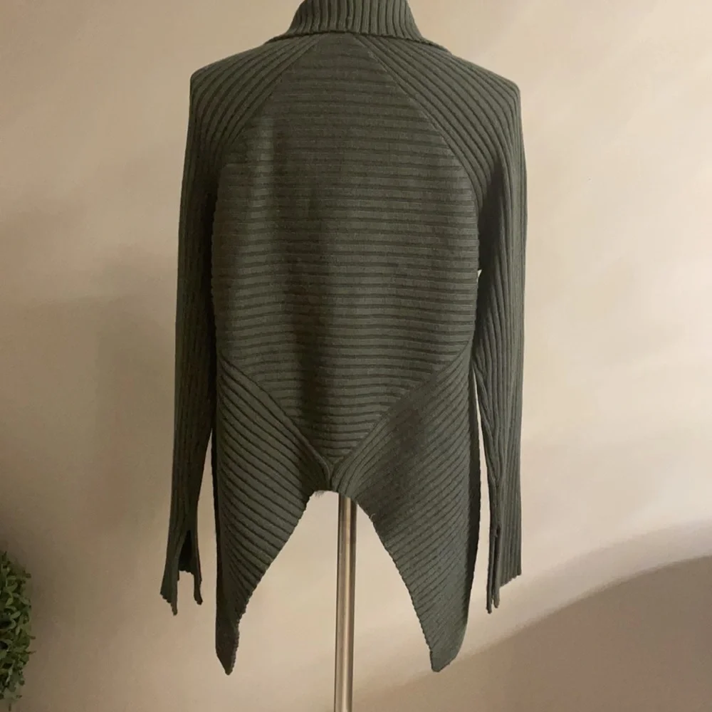 São Paulo green wool cardigan sweater with cascade rabbit fur open front Large